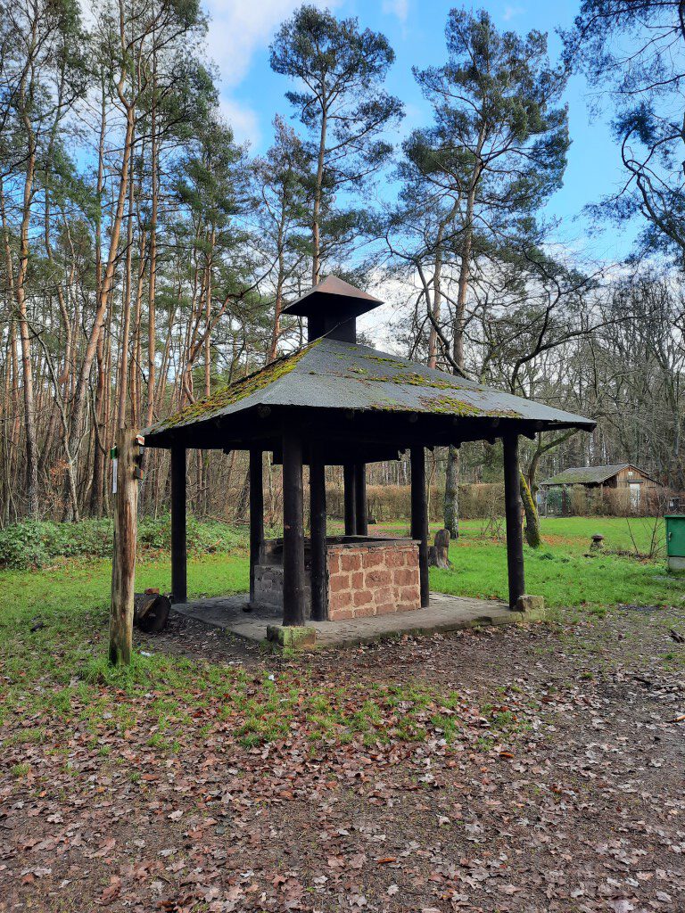 You are currently viewing 01.12.2024, So., Nikolauswanderung bei Enkenbach mit gemütlichem Abschluss an der Heidehütte